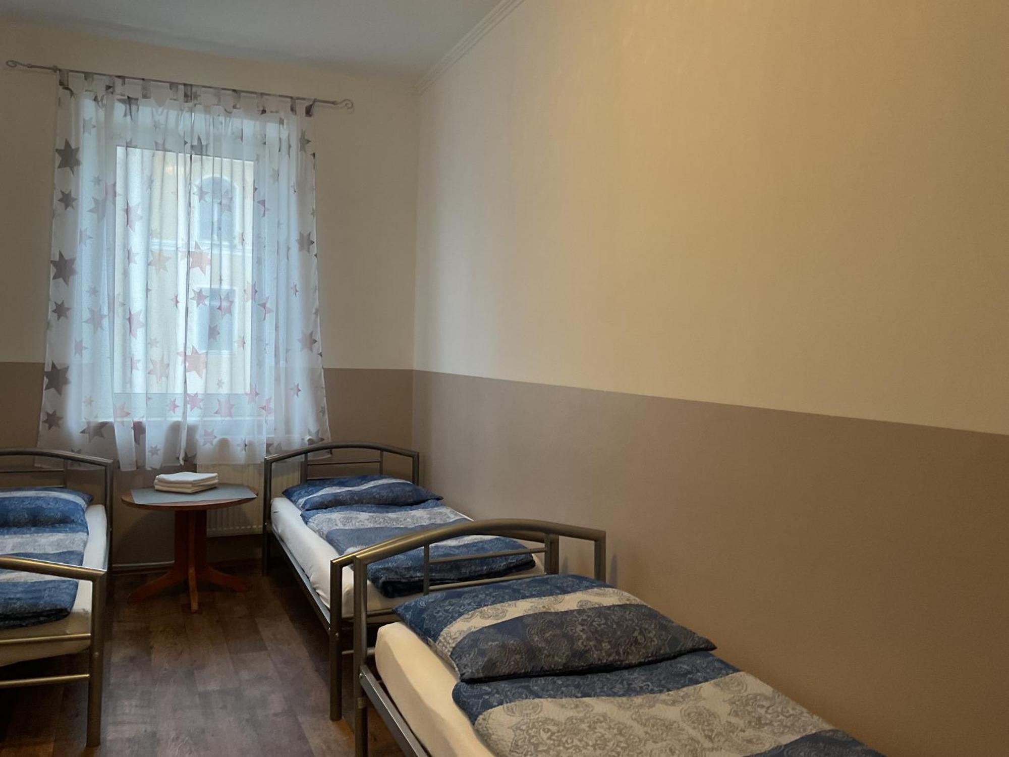 Pension&Hostel Anna - Monteurzimmer Мюнхен Экстерьер фото