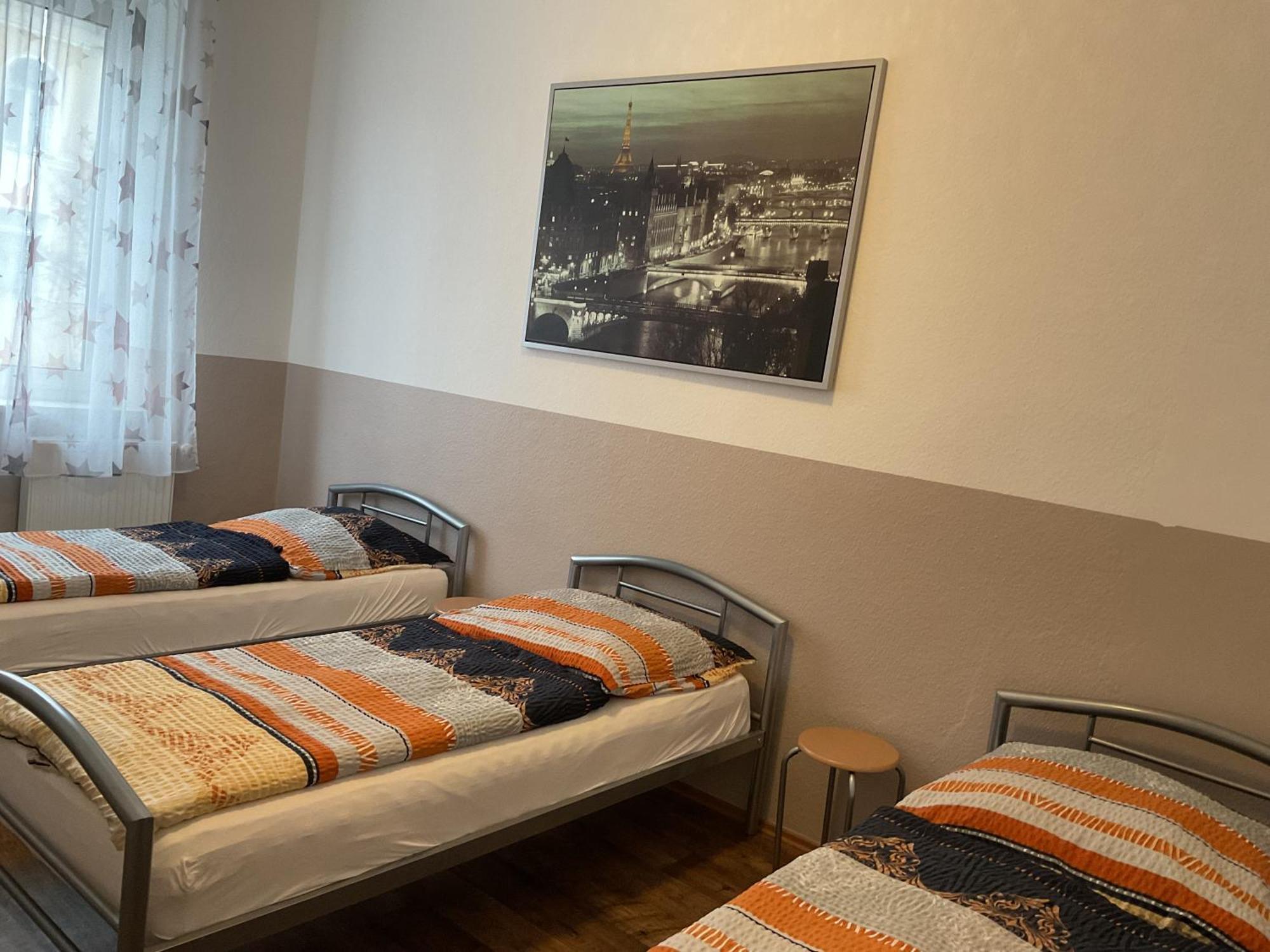 Pension&Hostel Anna - Monteurzimmer Мюнхен Экстерьер фото