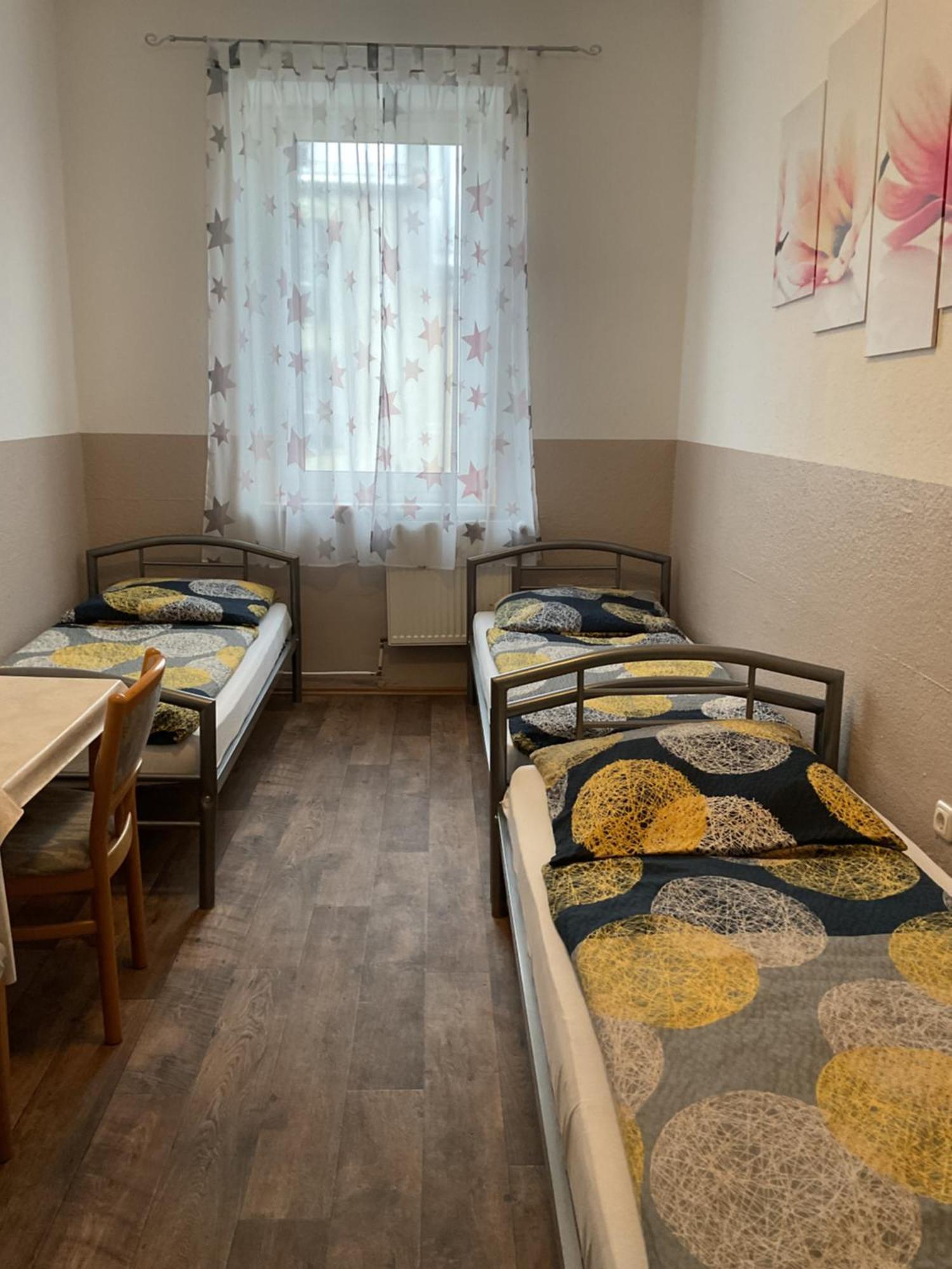Pension&Hostel Anna - Monteurzimmer Мюнхен Экстерьер фото